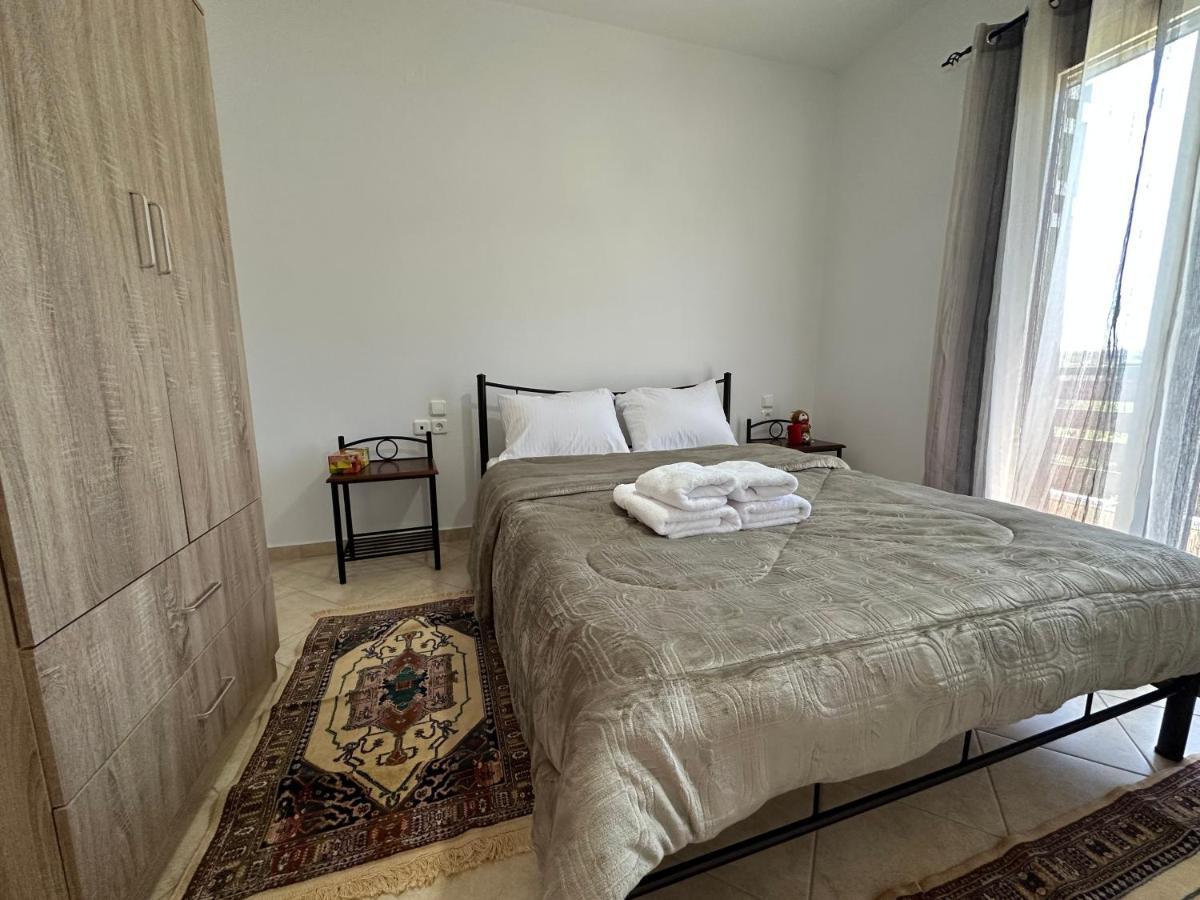 Georgia'S Guesthouse Kalampáka Ngoại thất bức ảnh